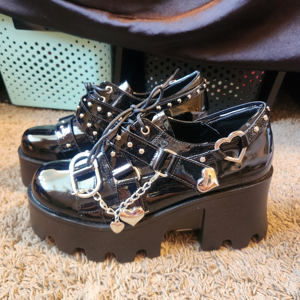 SHEIN Black Platform Shoes with Heart Silver Details
